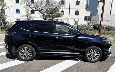Toyota Harrier, 2015 год, 1 750 000 рублей, 2 фотография