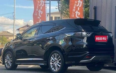 Toyota Harrier, 2014 год, 1 690 000 рублей, 5 фотография