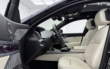 BMW 7 серия, 2023 год, 14 230 000 рублей, 17 фотография