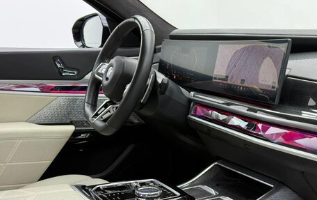 BMW 7 серия, 2023 год, 14 230 000 рублей, 14 фотография