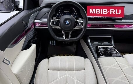 BMW 7 серия, 2023 год, 14 230 000 рублей, 13 фотография