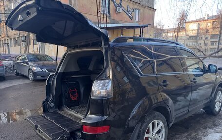 Mitsubishi Outlander III рестайлинг 3, 2008 год, 1 200 000 рублей, 9 фотография