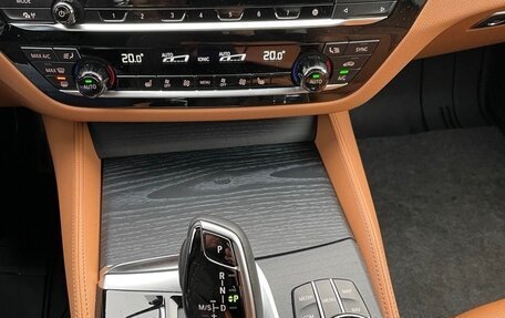 BMW 5 серия, 2021 год, 5 875 000 рублей, 8 фотография