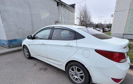 Hyundai Solaris II рестайлинг, 2014 год, 950 000 рублей, 4 фотография