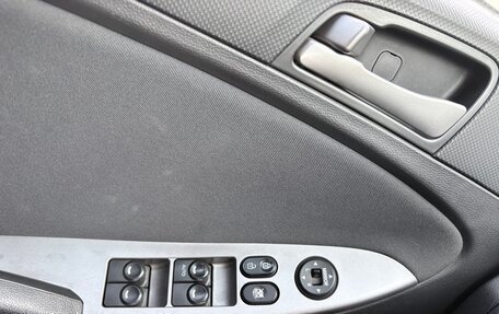 Hyundai Solaris II рестайлинг, 2014 год, 950 000 рублей, 16 фотография