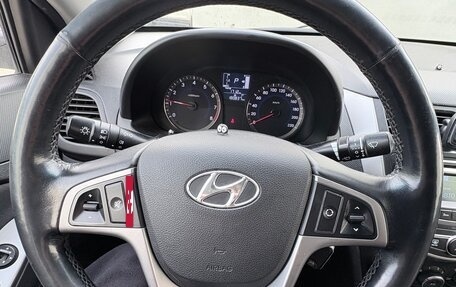 Hyundai Solaris II рестайлинг, 2014 год, 950 000 рублей, 15 фотография