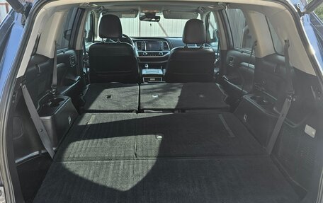 Toyota Highlander III, 2018 год, 3 500 000 рублей, 10 фотография