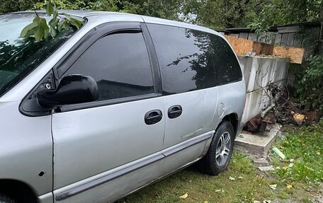 Dodge Caravan III, 2000 год, 170 000 рублей, 2 фотография