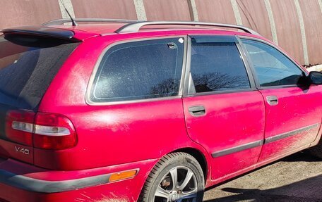 Volvo V40 I, 2001 год, 350 000 рублей, 4 фотография