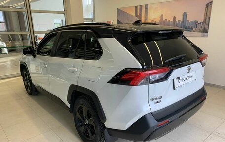 Toyota RAV4, 2020 год, 3 450 500 рублей, 6 фотография