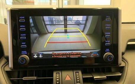 Toyota RAV4, 2020 год, 3 450 500 рублей, 21 фотография