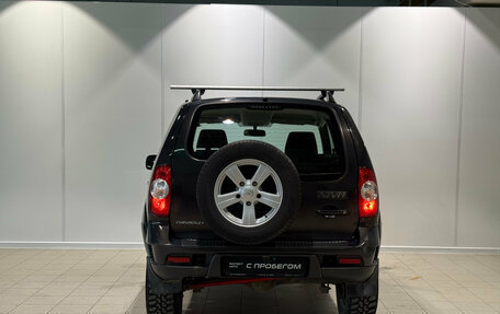 Chevrolet Niva I рестайлинг, 2016 год, 665 000 рублей, 6 фотография