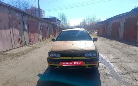 Volkswagen Golf III, 1997 год, 100 000 рублей, 2 фотография