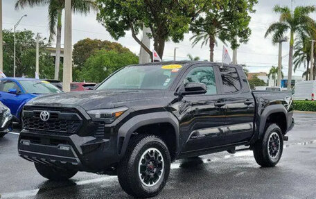 Toyota Tacoma, 2024 год, 6 050 000 рублей, 2 фотография