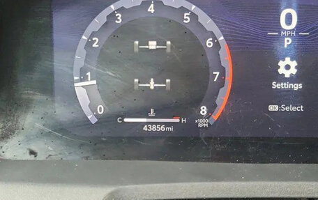 Toyota Tacoma, 2024 год, 6 050 000 рублей, 21 фотография