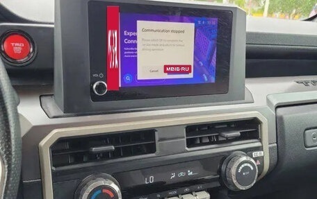 Toyota Tacoma, 2024 год, 6 050 000 рублей, 22 фотография