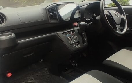 Daihatsu Mira e:S II, 2018 год, 800 000 рублей, 6 фотография