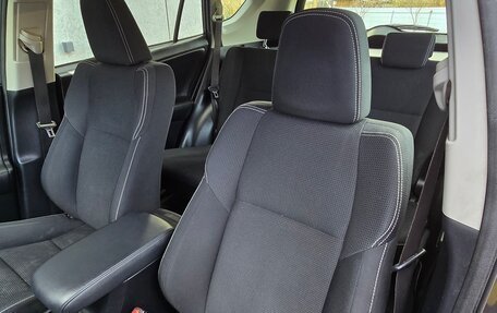 Toyota RAV4, 2015 год, 2 950 000 рублей, 8 фотография