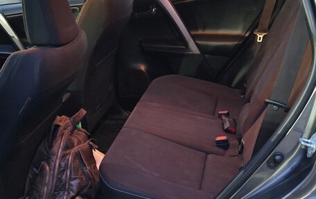 Toyota RAV4, 2015 год, 2 950 000 рублей, 9 фотография