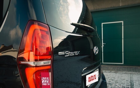 Hyundai Grand Starex Grand Starex I рестайлинг 2, 2019 год, 5 300 000 рублей, 5 фотография