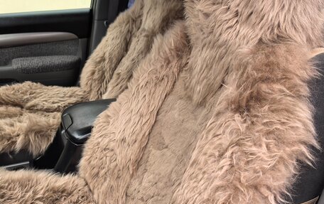 Toyota Land Cruiser Prado 120 рестайлинг, 2005 год, 1 870 000 рублей, 17 фотография