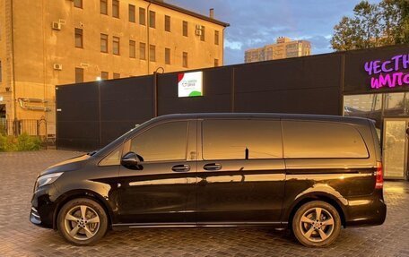 Mercedes-Benz V-Класс, 2019 год, 3 900 000 рублей, 4 фотография