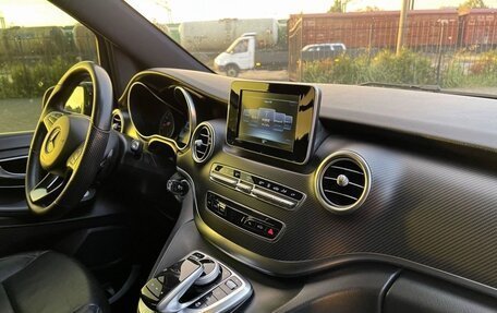 Mercedes-Benz V-Класс, 2019 год, 3 900 000 рублей, 16 фотография