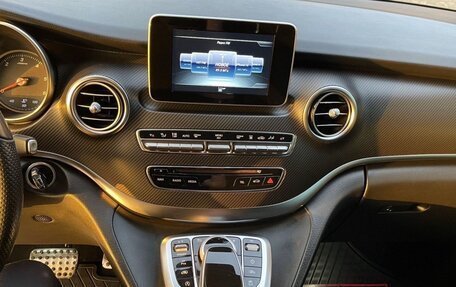 Mercedes-Benz V-Класс, 2019 год, 3 900 000 рублей, 19 фотография