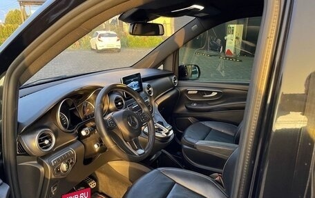 Mercedes-Benz V-Класс, 2019 год, 3 900 000 рублей, 12 фотография