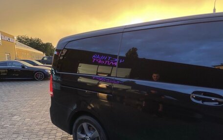 Mercedes-Benz V-Класс, 2019 год, 3 900 000 рублей, 24 фотография