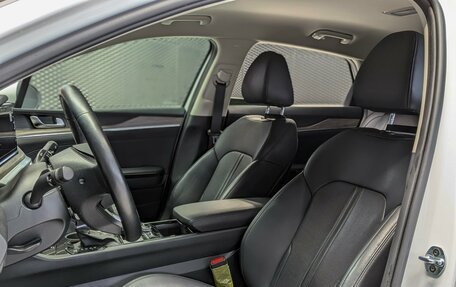 KIA K5, 2021 год, 3 100 000 рублей, 10 фотография