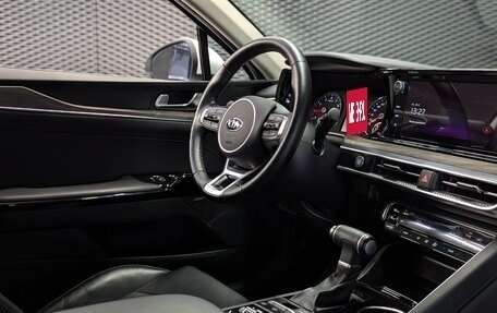 KIA K5, 2021 год, 3 100 000 рублей, 25 фотография