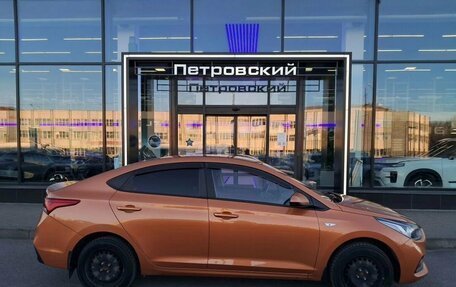 Hyundai Solaris II рестайлинг, 2018 год, 1 050 000 рублей, 5 фотография