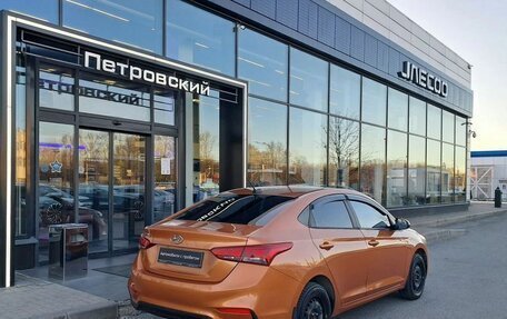 Hyundai Solaris II рестайлинг, 2018 год, 1 050 000 рублей, 6 фотография