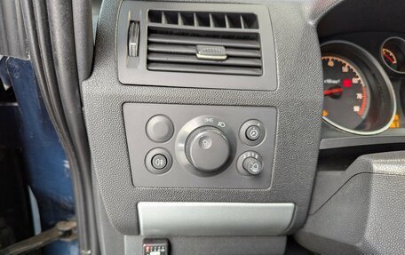 Opel Zafira B, 2012 год, 725 000 рублей, 25 фотография