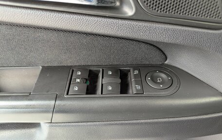 Opel Zafira B, 2012 год, 725 000 рублей, 26 фотография