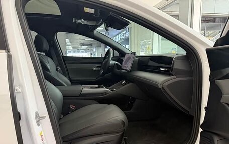 BYD Qin, 2025 год, 1 840 000 рублей, 9 фотография