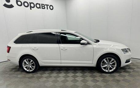 Skoda Octavia, 2019 год, 1 880 000 рублей, 10 фотография