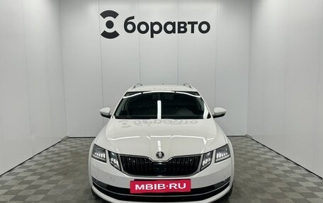 Skoda Octavia, 2019 год, 1 880 000 рублей, 3 фотография