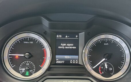 Skoda Octavia, 2019 год, 1 880 000 рублей, 23 фотография