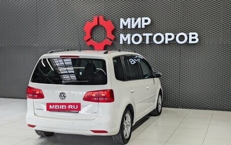 Volkswagen Touran III, 2011 год, 1 150 000 рублей, 4 фотография