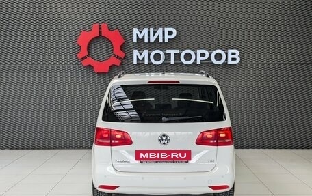 Volkswagen Touran III, 2011 год, 1 150 000 рублей, 5 фотография