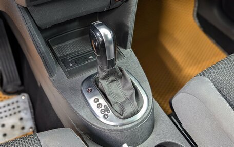 Volkswagen Touran III, 2011 год, 1 150 000 рублей, 24 фотография