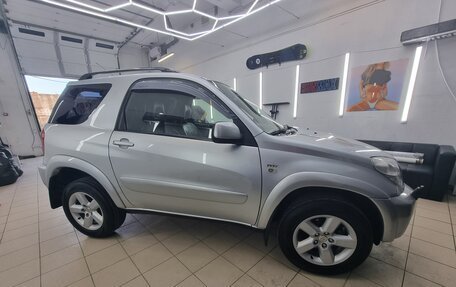 Toyota RAV4, 2004 год, 1 200 000 рублей, 10 фотография