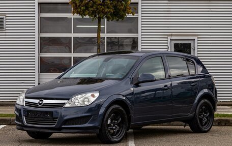 Opel Astra H, 2011 год, 695 000 рублей, 1 фотография