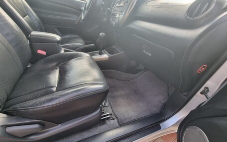 Toyota RAV4, 2004 год, 1 200 000 рублей, 17 фотография