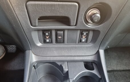 Toyota RAV4, 2004 год, 1 200 000 рублей, 15 фотография