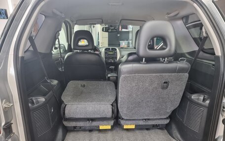 Toyota RAV4, 2004 год, 1 200 000 рублей, 20 фотография