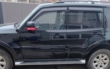 Mitsubishi Pajero IV, 2013 год, 2 350 000 рублей, 4 фотография