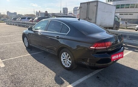 Volkswagen Passat B8 рестайлинг, 2017 год, 1 530 000 рублей, 3 фотография